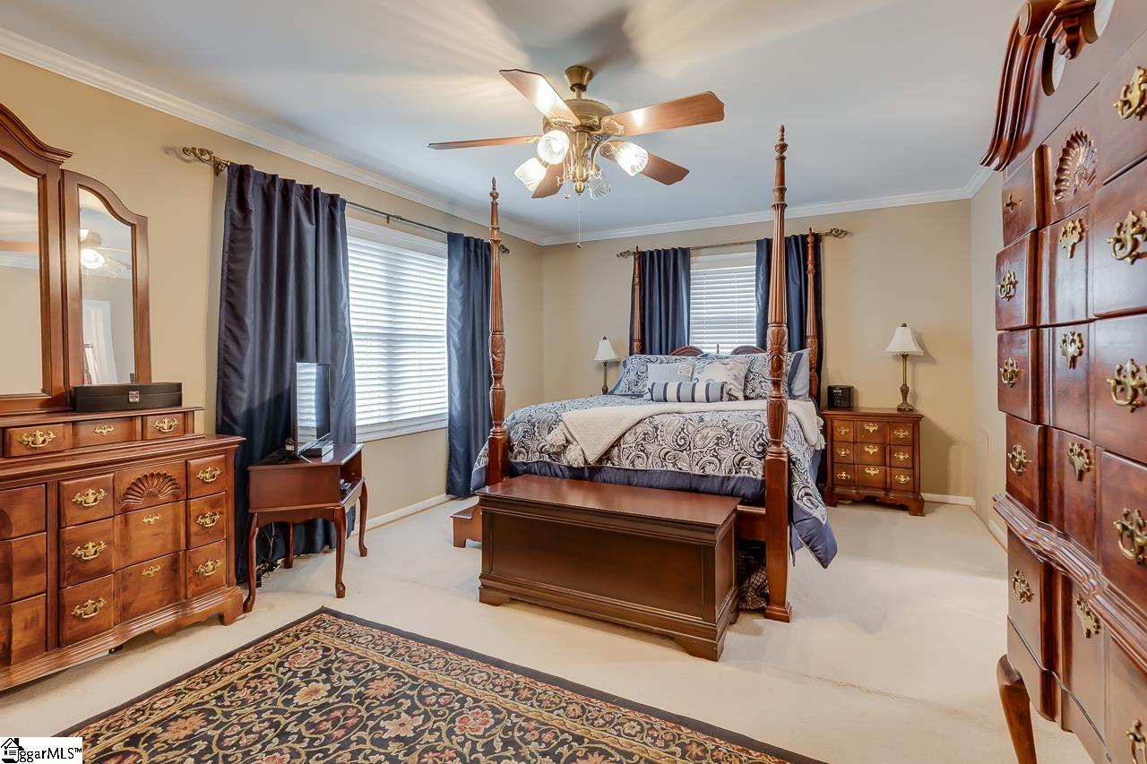 12 Rollingreen Road Greenville, SC 29615 - Photo 10 of 33 Gallery Image 10