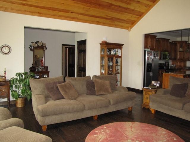 388 Brunner Road Sweetwater, TN 37874 - Photo 17 of 40 17-IMG_0051