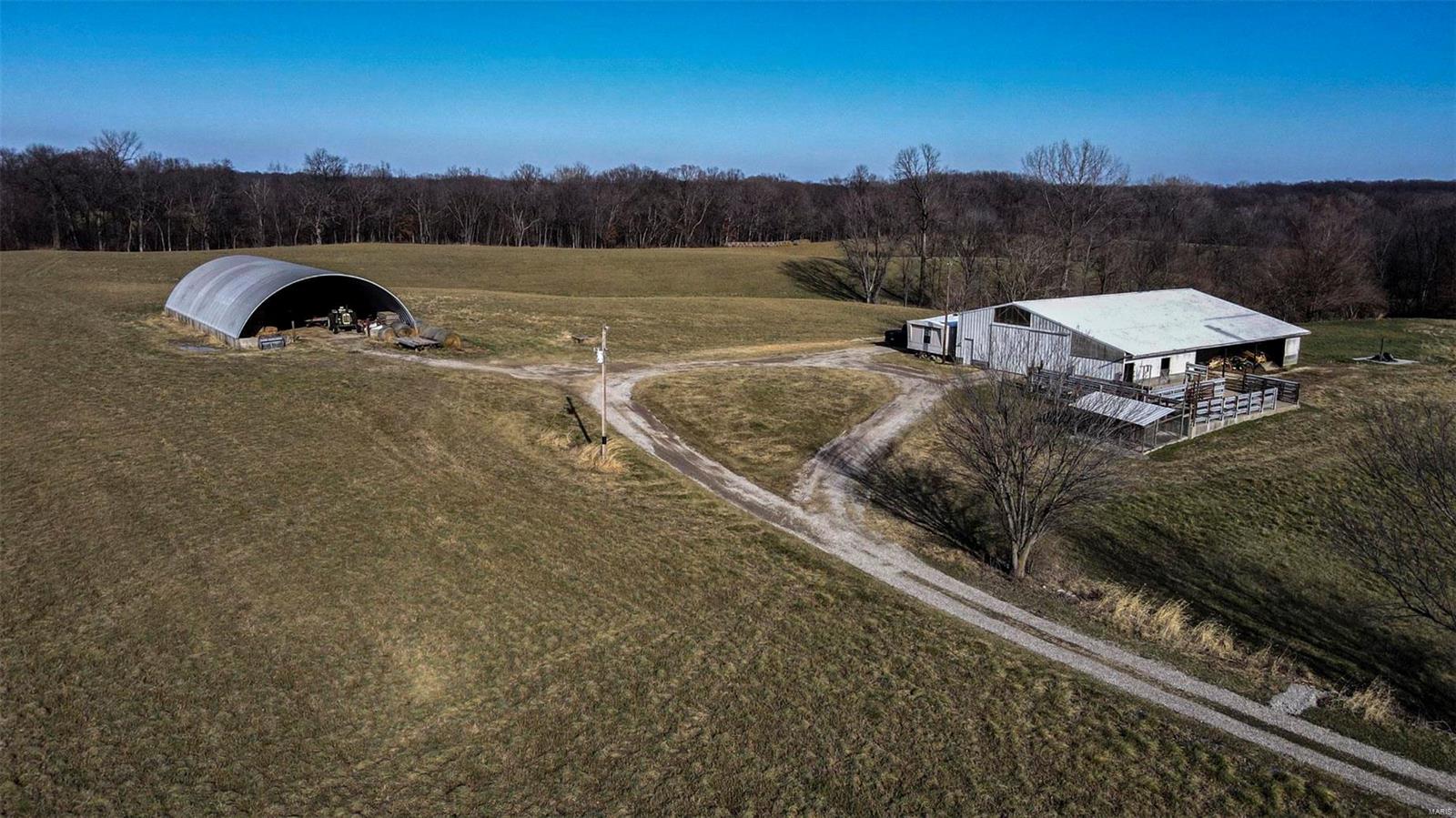 58 West County Line Road Brighton, IL 62012 - Photo 1 of 42