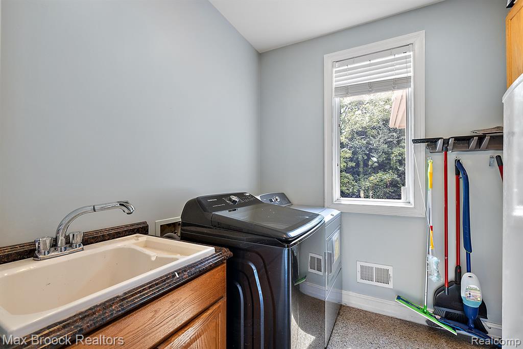 2812 South Telegraph Road Bloomfield Hills, MI 48302 - Photo 16 of 43 Gallery Image 16
