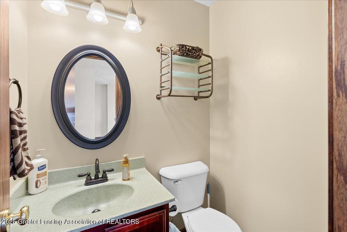 7700 East Walker Road Ovid, MI 48866 - Photo 13 of 48 06-Media Jett - 02