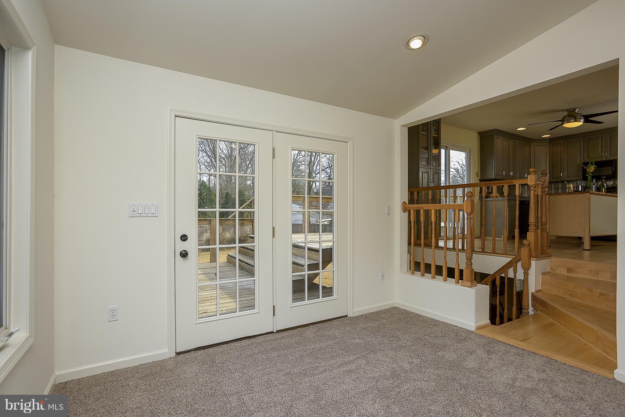 243 Ullman Road Pasadena, MD 21122 - Photo 10 of 30 Sunroom