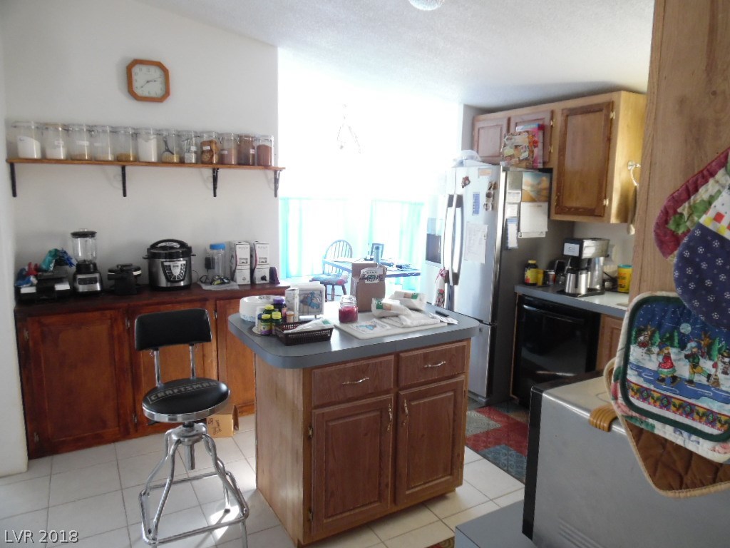 361 Gilmore Road Pahrump, NV 89060 - Photo 8 of 35 Gallery Image 8