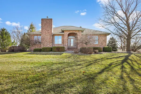 $899,000 | 1854 Sheryl Lane, Stoughton, WI 53589