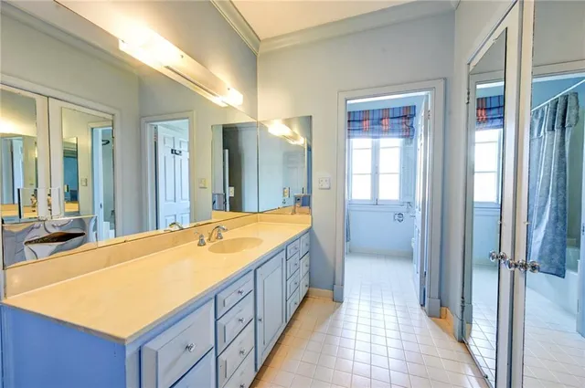 $765,000 | 72 Chateau Magdelaine Drive, Kenner, LA 70065