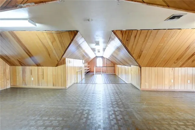 $765,000 | 72 Chateau Magdelaine Drive, Kenner, LA 70065