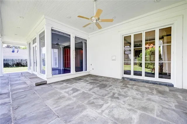 $765,000 | 72 Chateau Magdelaine Drive, Kenner, LA 70065