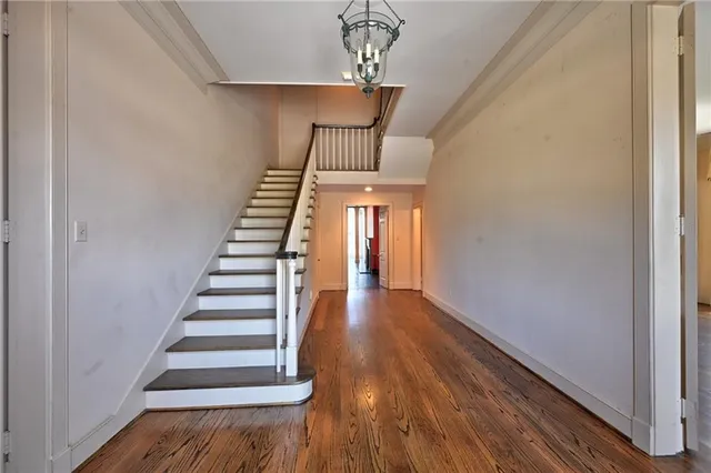 $765,000 | 72 Chateau Magdelaine Drive, Kenner, LA 70065