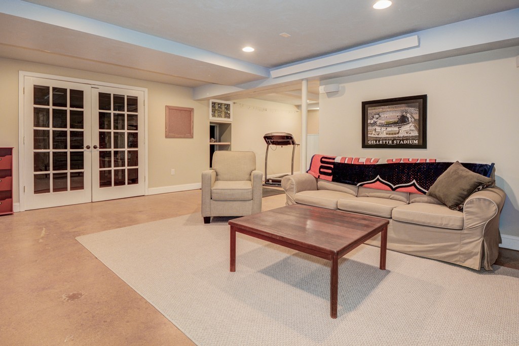 409 Still River Road Bolton, MA 01740 - Photo 18 of 20 Gallery Image 18