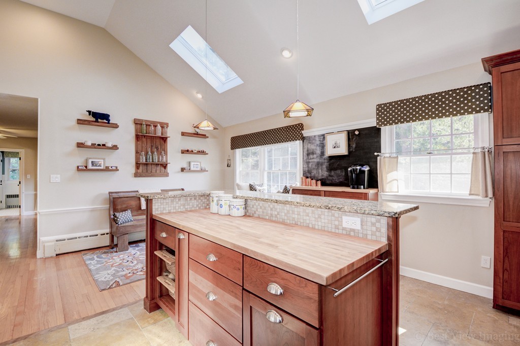 409 Still River Road Bolton, MA 01740 - Photo 3 of 20 Gallery Image 3