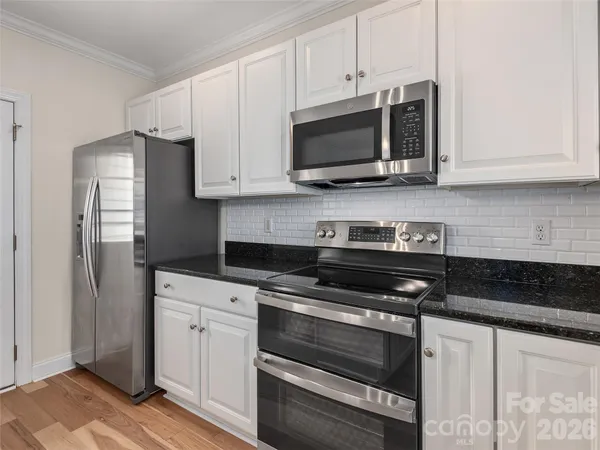 $760,000 | 131 White Ash Drive East, Asheville, NC 28803