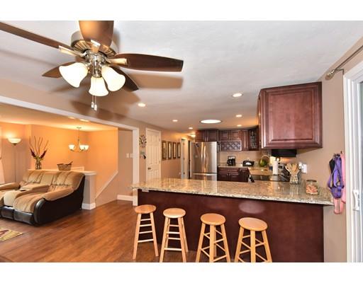 68 Brigham Road Worcester, MA 01609 - Photo 3 of 38 Gallery Image 3