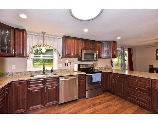 68 Brigham Road Worcester, MA 01609 - Photo 5 of 38 Gallery Image 5