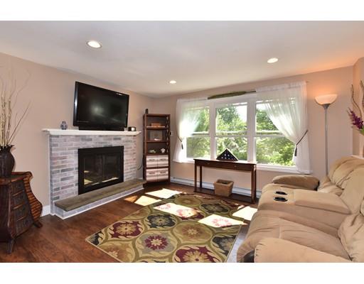 68 Brigham Road Worcester, MA 01609 - Photo 9 of 38 Gallery Image 9