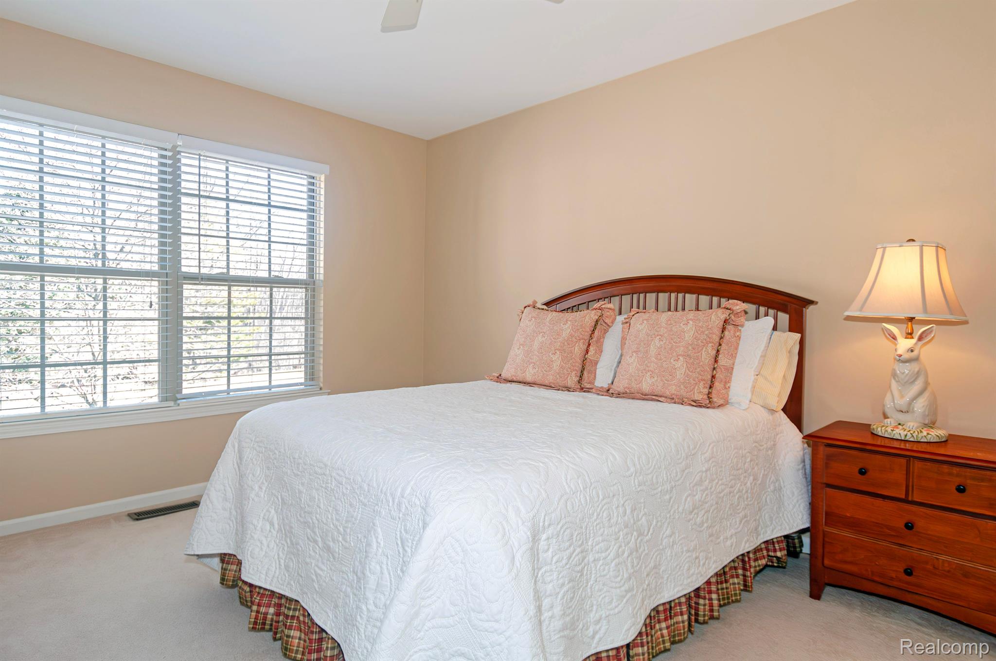 3845 Winding Brk Circle Rochester, MI 48309 - Photo 52 of 80