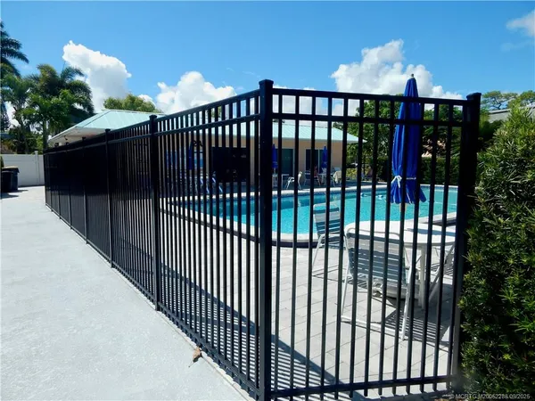 $149,000 | 2950 Southeast Ocean Boulevard, Unit 363, Stuart, FL 34996