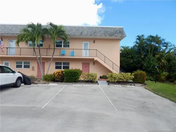 $149,000 | 2950 Southeast Ocean Boulevard, Unit 363, Stuart, FL 34996