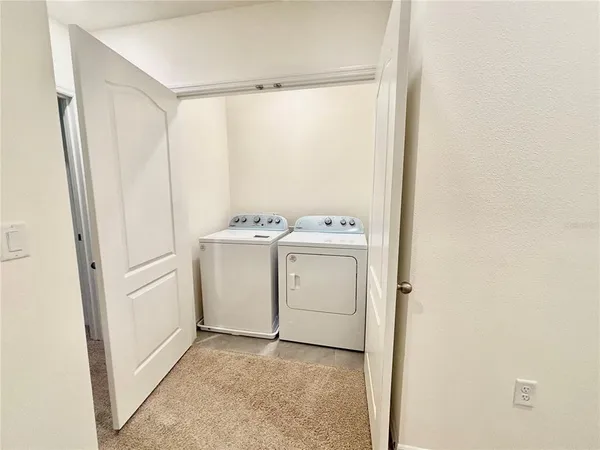 $2,000 | 1232 Yellow Finch Drive, Davenport, FL 33837