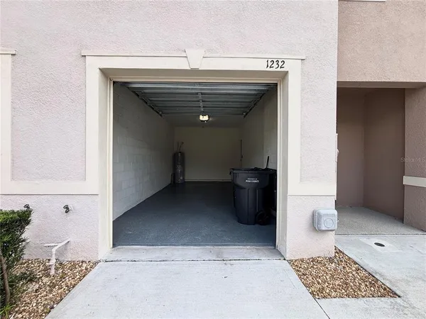 $2,000 | 1232 Yellow Finch Drive, Davenport, FL 33837