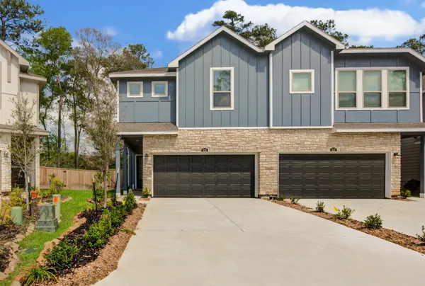 $2,150 | 609 Royal Arch Drive, Conroe, TX 77304