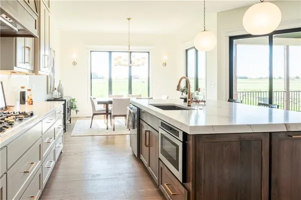 $1,399,000 | 18904 Bella Terra Road, Pleasant Hill, MO 64080
