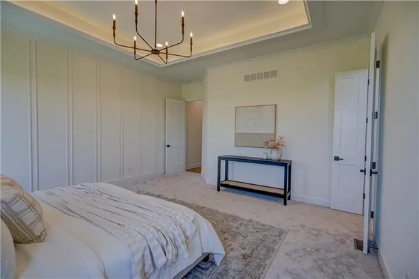 $1,399,000 | 18904 Bella Terra Road, Pleasant Hill, MO 64080