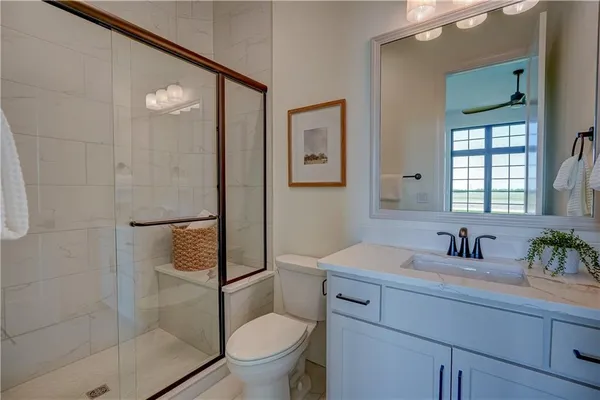 $1,399,000 | 18904 Bella Terra Road, Pleasant Hill, MO 64080