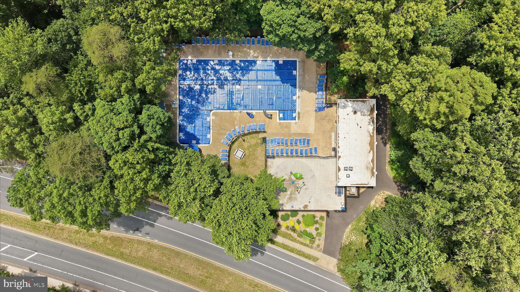 11533 Pine Cone Court Reston, VA 20191 - Photo 44 of 60 Shadowood Pool