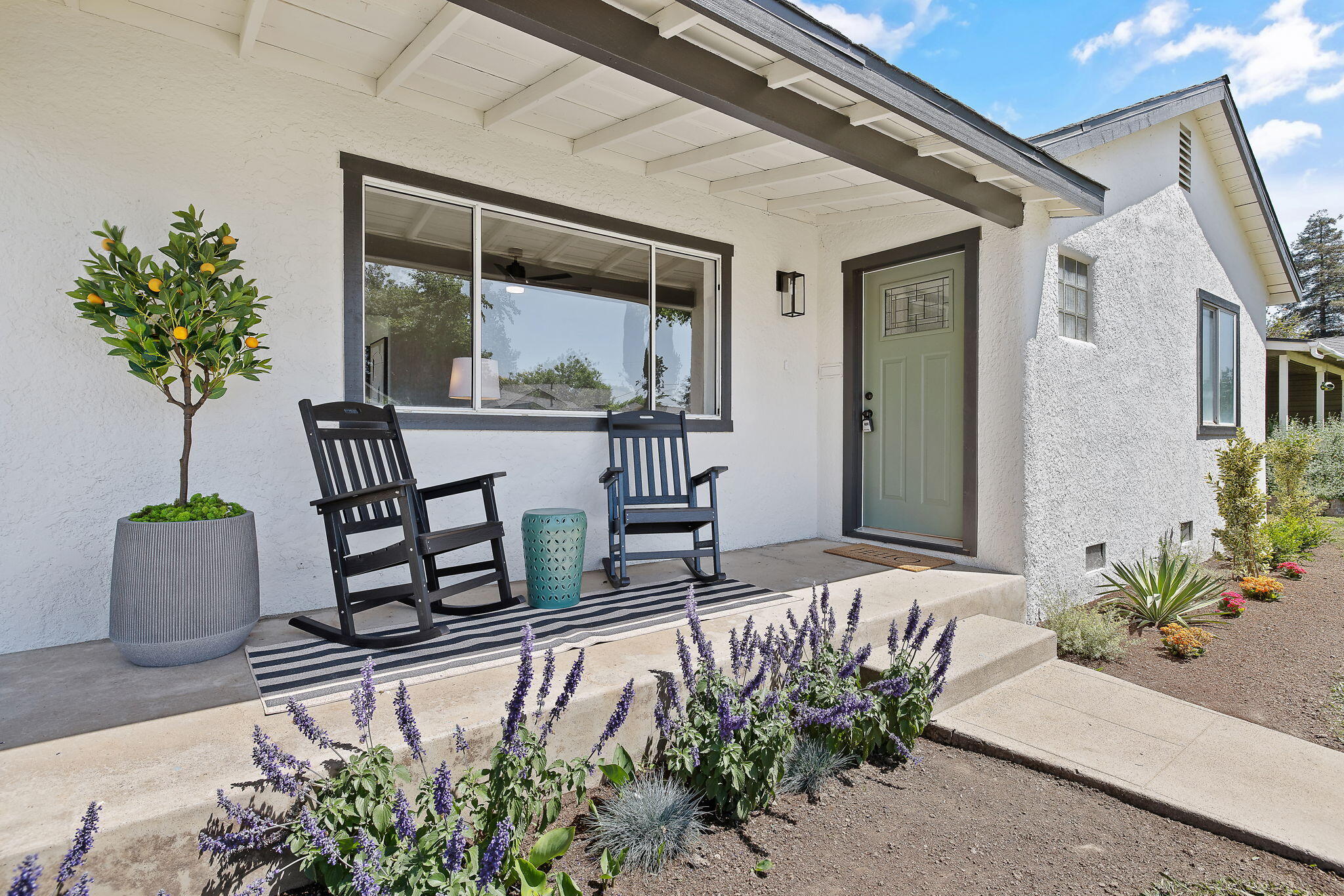 301 Lenox Avenue Exeter, CA 93221 - Photo 5 of 41 5-web-or-mls-713A7614