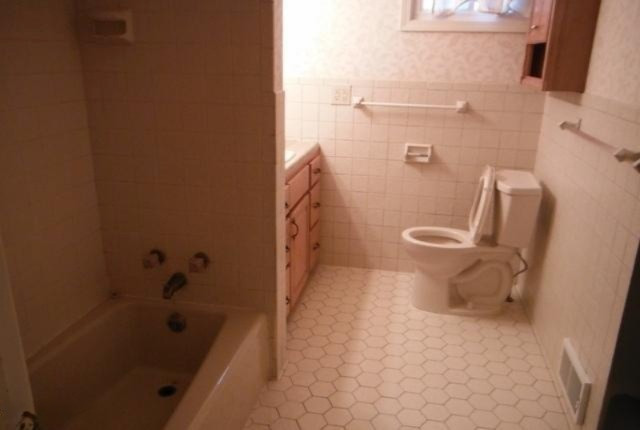 1518 West Kilgore Road Kalamazoo, MI 49008 - Photo 12 of 21 DSCF0763