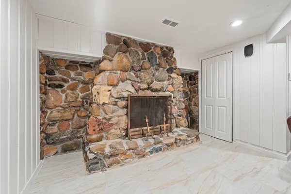 $569,900 | 6145 West Fletcher Street, Chicago, IL 60634
