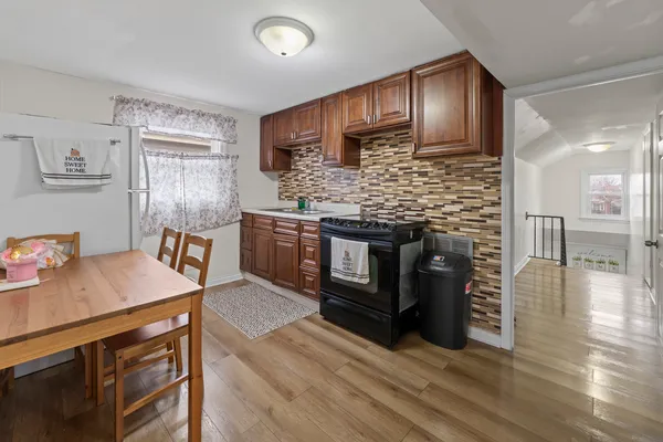 $569,900 | 6145 West Fletcher Street, Chicago, IL 60634