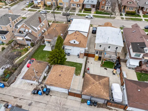 $569,900 | 6145 West Fletcher Street, Chicago, IL 60634