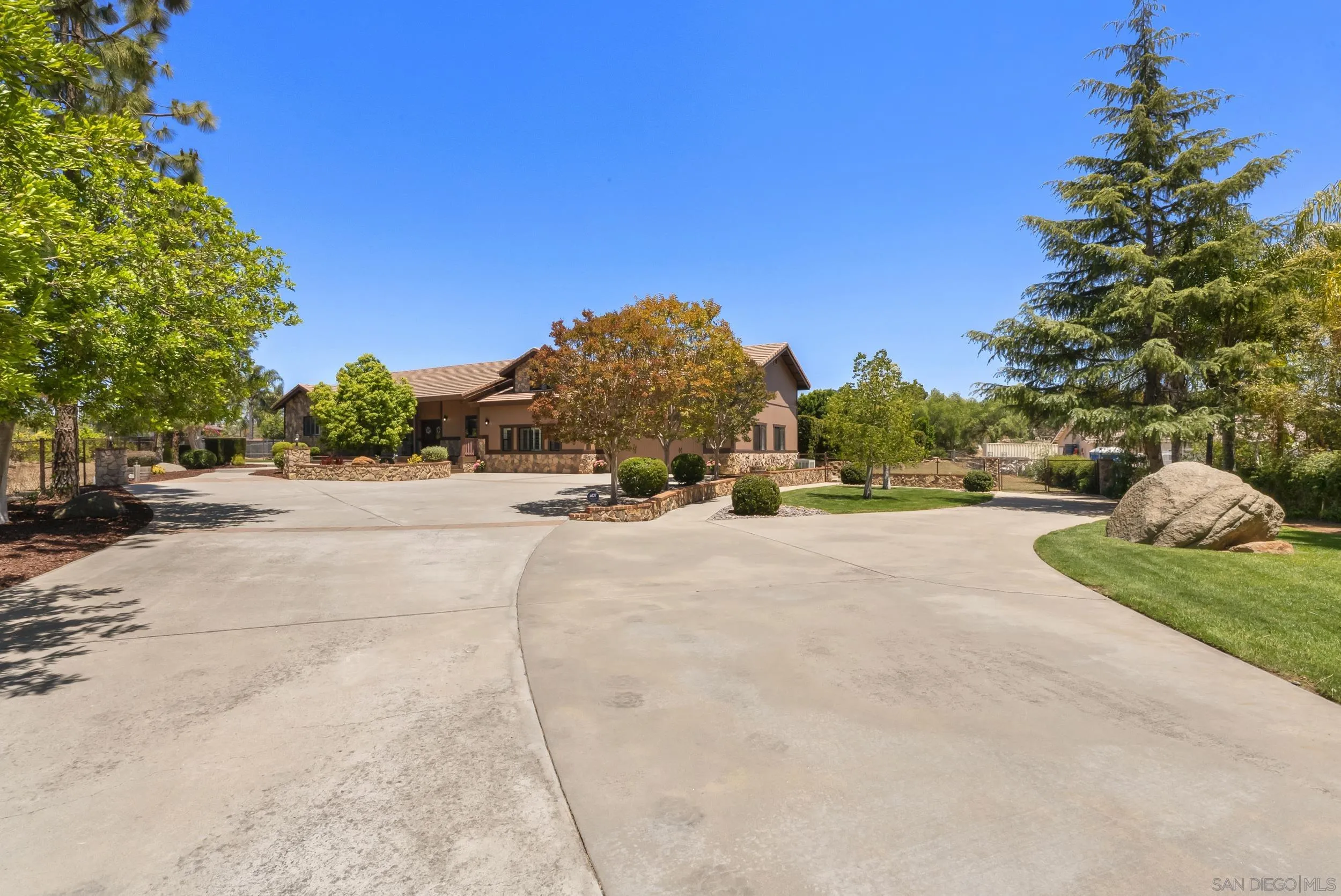 1677 Rancho Judith Alpine, CA 91901 - Photo 59 of 69 Gallery Image 59