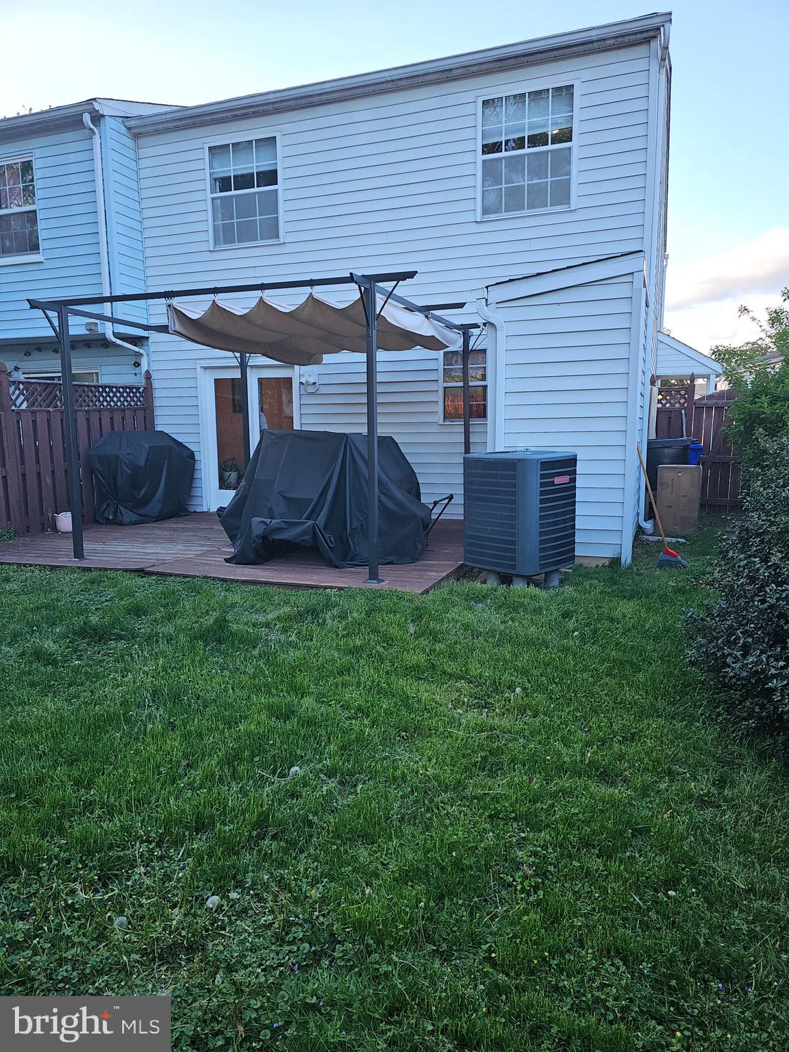 6827 Larkspur Square Frederick, MD 21703 - Photo 15 of 34 Backyard