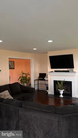 $365,000 | 6827 Larkspur Square, Frederick, MD 21703