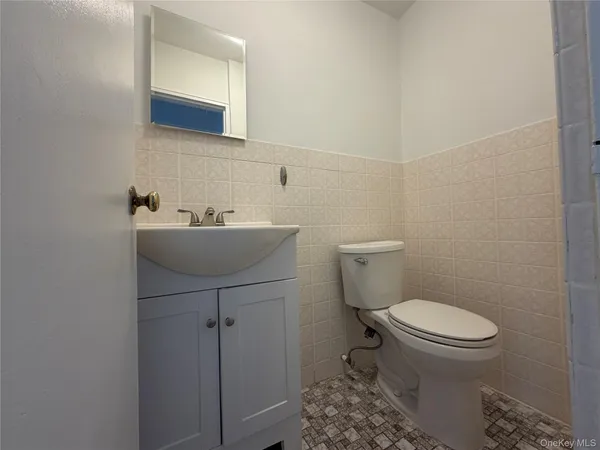 $4,000 | 7311 Avenue West | Bergen Beach