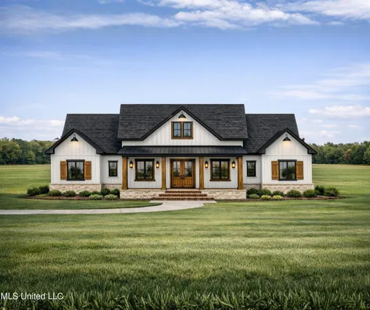 $675,000 | 910 North Sandhill Road, Lena, MS 39094