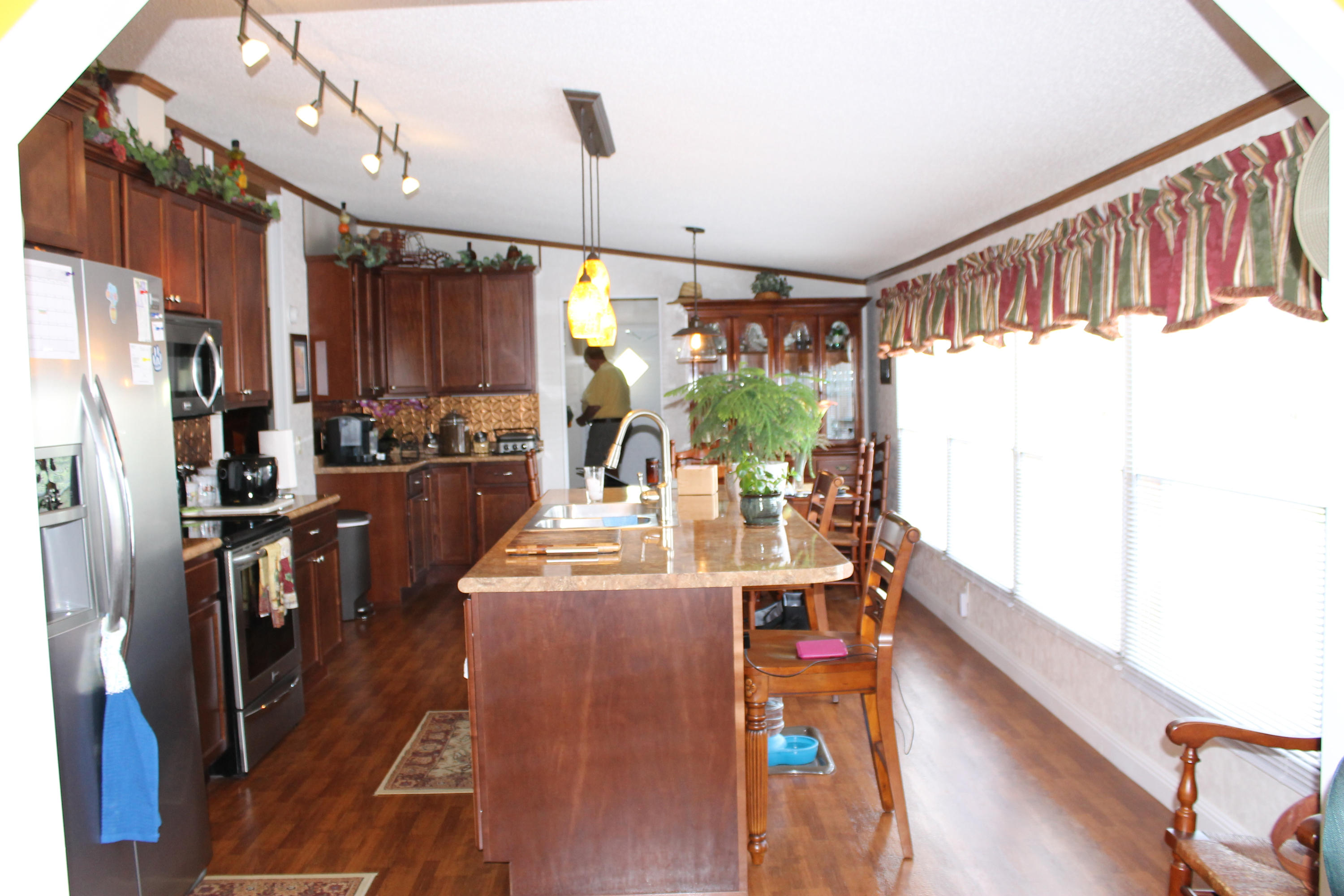 562 Old Stage Road Dandridge, TN 37725 - Photo 13 of 33 Kitchen