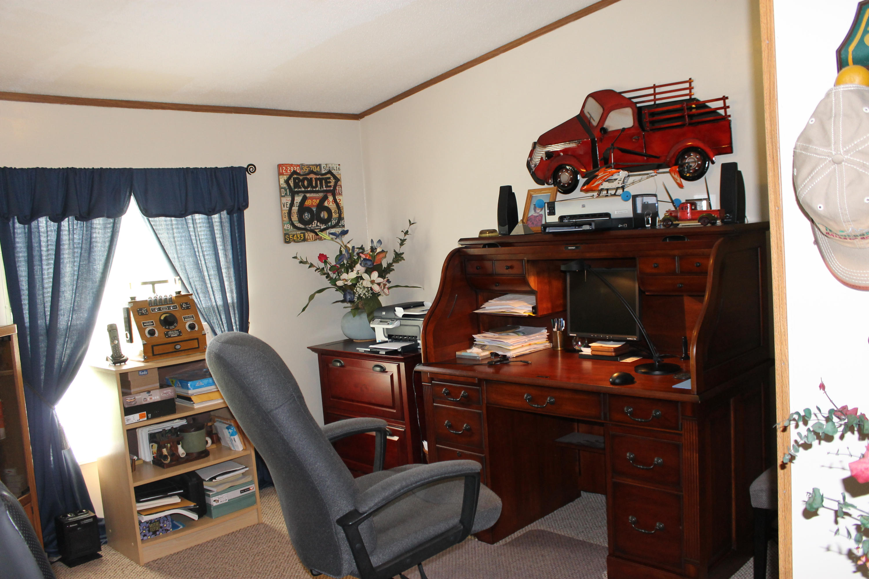 562 Old Stage Road Dandridge, TN 37725 - Photo 22 of 33 Bedroom 3