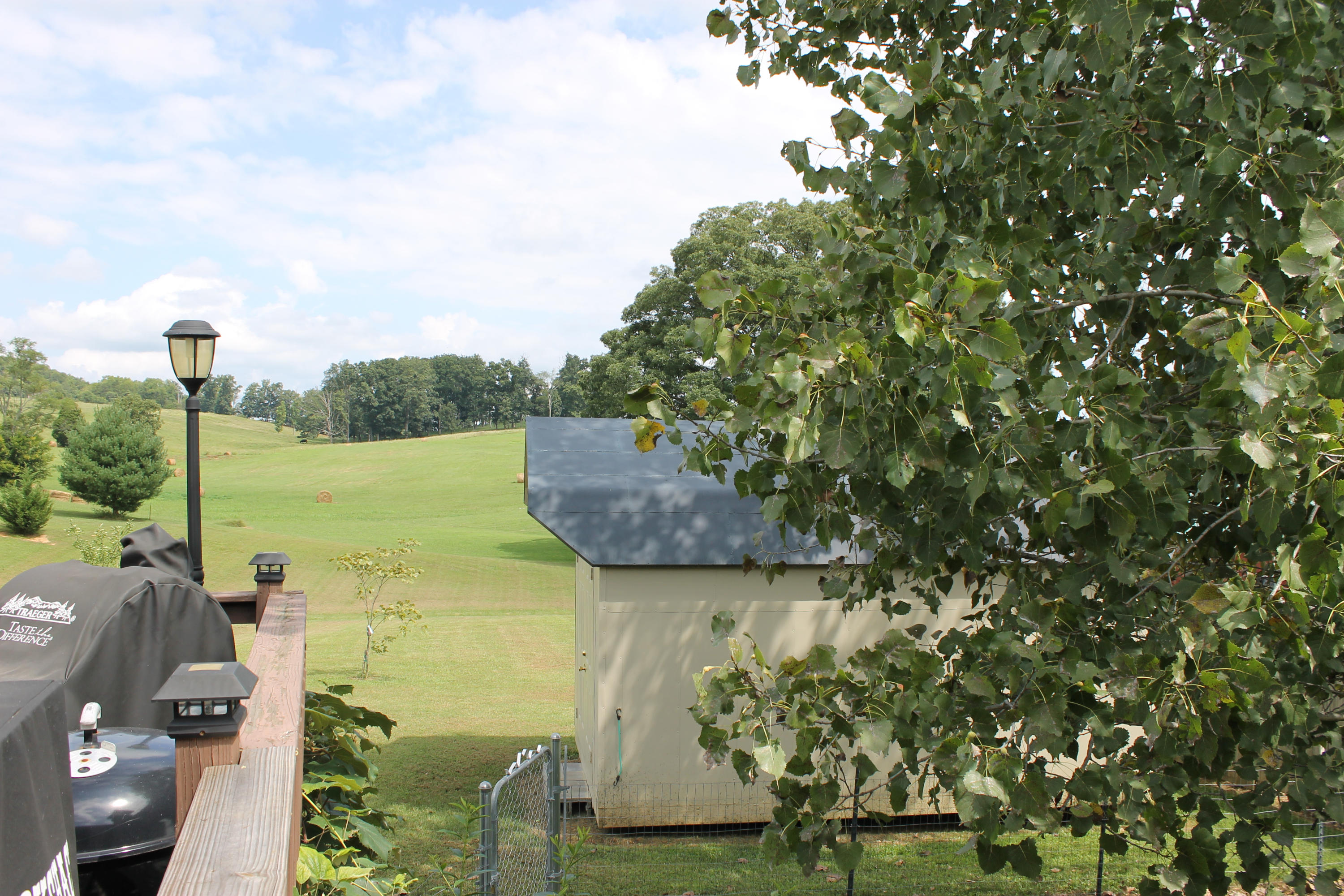 562 Old Stage Road Dandridge, TN 37725 - Photo 28 of 33 IMG_2131