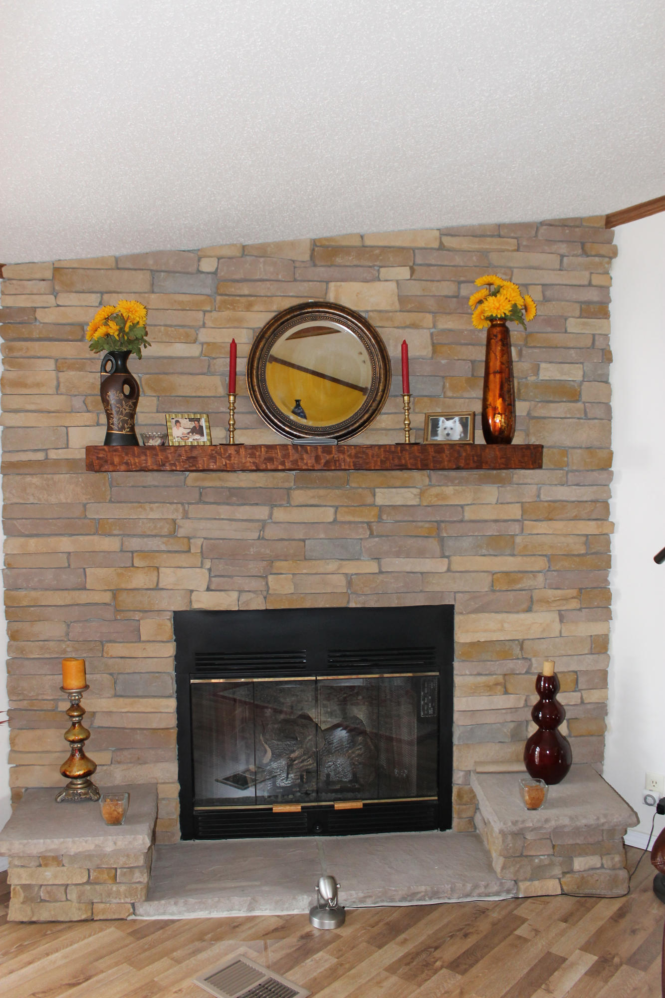 562 Old Stage Road Dandridge, TN 37725 - Photo 9 of 33 Fireplace