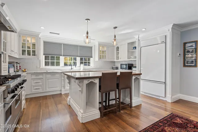 $795,000 | 150 Fillow Street, Norwalk, CT 06850