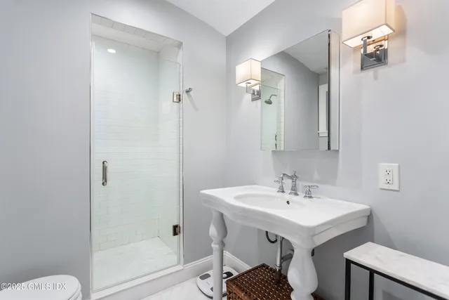 $795,000 | 150 Fillow Street, Norwalk, CT 06850