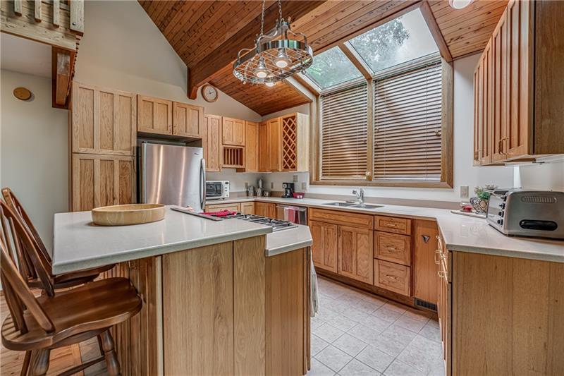 9 Hans Road McDonald, PA 15057 - Photo 9 of 23 Gallery Image 9