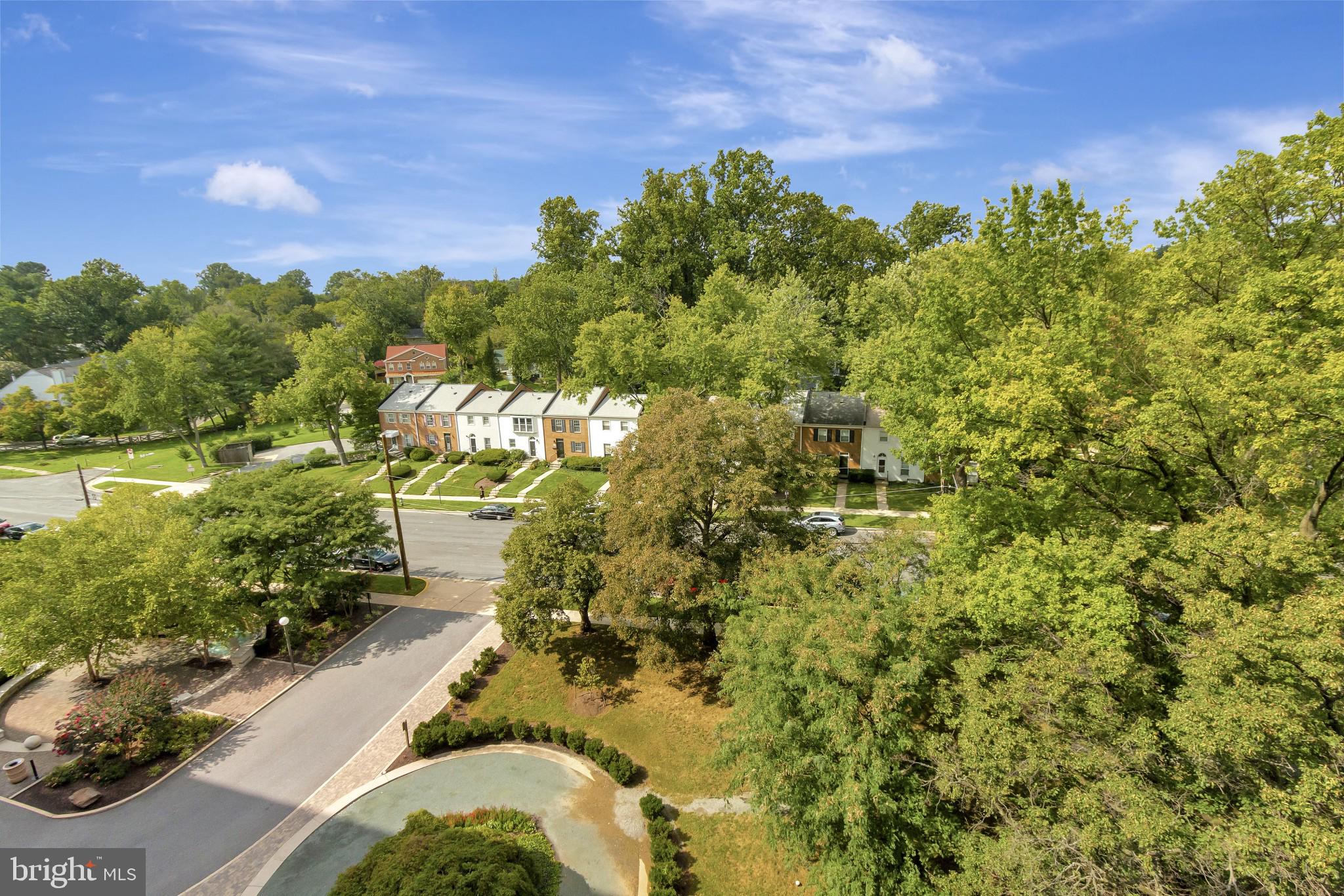 1900 Lyttonsville Road, Unit 1016 Silver Spring, MD 20910 - Photo 16 of 18 Balcony View