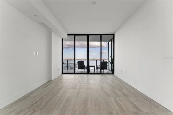 $14,500 | 3015 South Ysabella Avenue, Unit 1901, Tampa, FL 33629