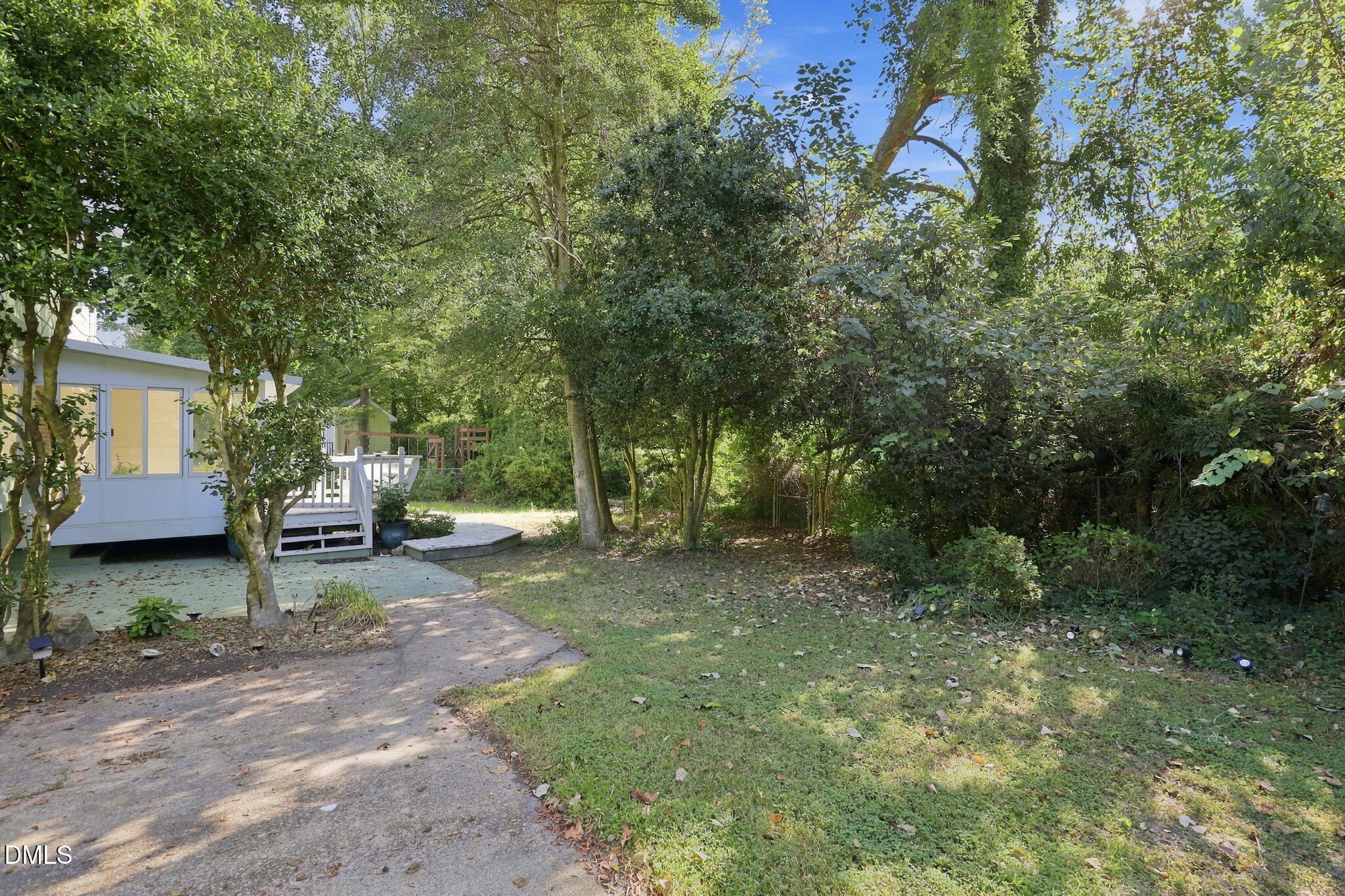 4904 Brookhurst Place Raleigh, NC 27609 - Photo 50 of 63 50-web-or-mls-IMG_5478