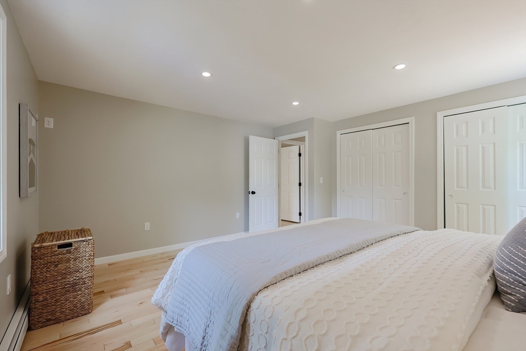 5 East Public Street Freetown, MA 02702 - Photo 33 of 41