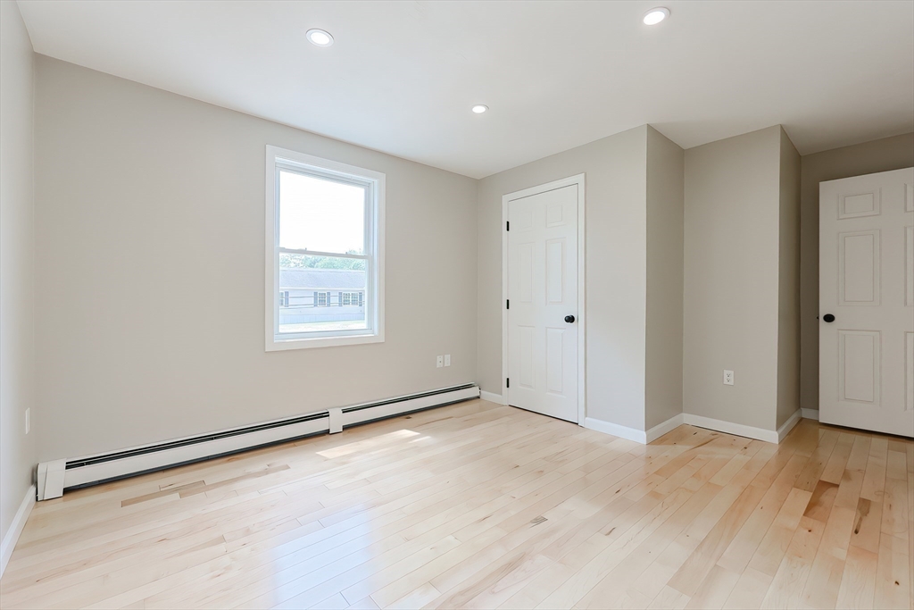 5 East Public Street Freetown, MA 02702 - Photo 36 of 41